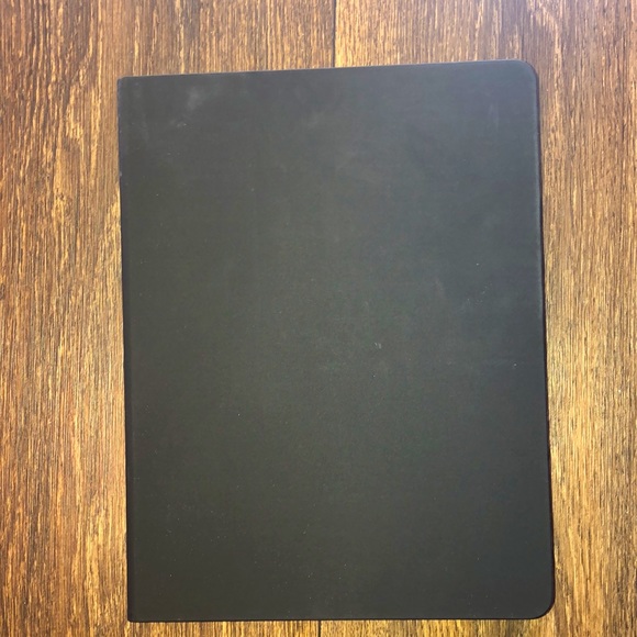 NWT Folio Case with stylist holder. For 10.2 in iPad & 10.5 in iPad Air - Picture 7 of 12